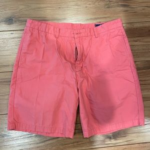 Vineyard Vines Club Shorts Sz 36 INSEAM 8.5”